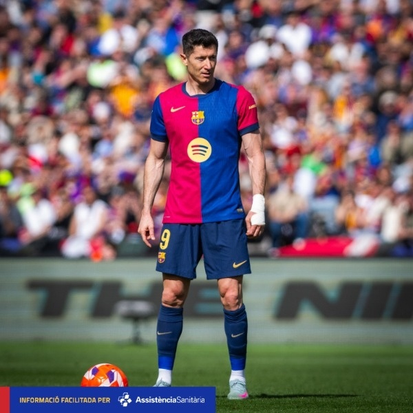 九游-包含莱万多夫斯基迎来五赛季高光表现,巴塞罗那球迷沸腾!的词条